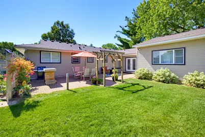 777 Mohican Lane, Mendota Heights, MN 55120 - Photo 30