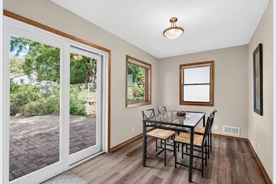 651 46 1/2 Avenue NE, Columbia Heights, MN 55421 - Photo 4