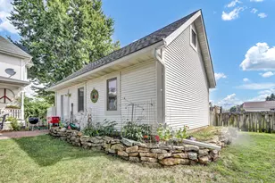 306 S Prairie St, Lake City, MN 55041 - Photo 18