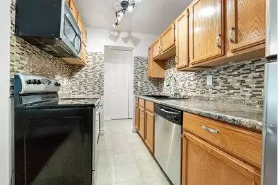 2212 Aldrich Avenue S #106, Minneapolis, MN 55405 - Photo 6