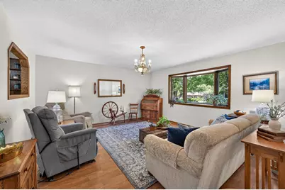 7381 Leonard Avenue, Lino Lakes, MN 55014 - Photo 2