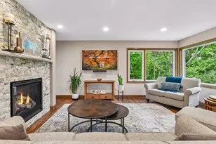 7646 Carnelian Ln, Eden Prairie, MN 55346 - Photo 14