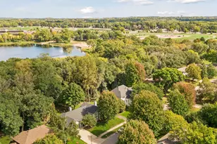 7646 Carnelian Ln, Eden Prairie, MN 55346 - Photo 6