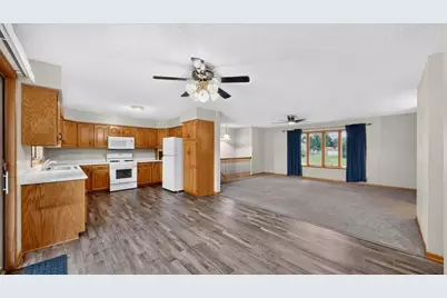 1320 N Garden Street, Lake City, MN 55041 - Photo 14