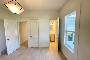 104 S Park Ave, Springfield, MN 56087 - Photo 32