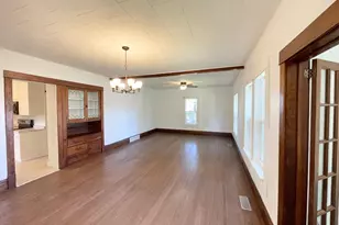 104 S Park Ave, Springfield, MN 56087 - Photo 8