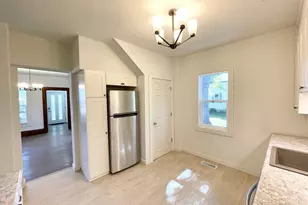 104 S Park Ave, Springfield, MN 56087 - Photo 22