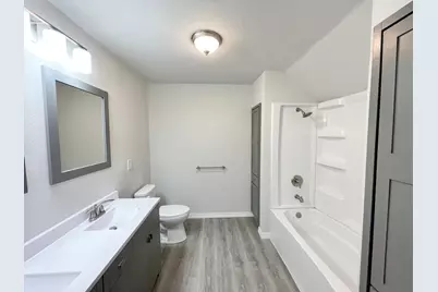 104 S Park Avenue, Springfield, MN 56087 - Photo 38
