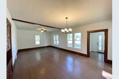 104 S Park Avenue, Springfield, MN 56087 - Photo 10