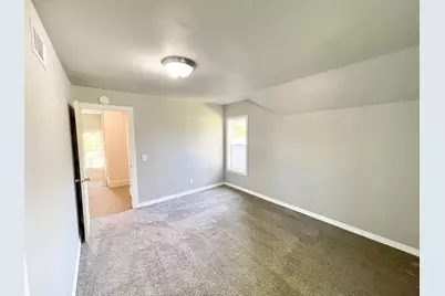104 S Park Avenue, Springfield, MN 56087 - Photo 52