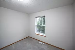 11151 204th St W, Lakeville, MN 55044 - Photo 20