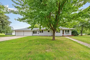 815 Court Ave, Gaylord, MN 55334 - Photo 2