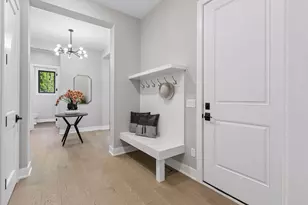 109 Minnetonka Ave S, Wayzata, MN 55391 - Photo 24