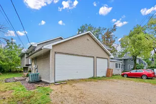 1027 White Bear Ave N, Saint Paul, MN 55106 - Photo 2