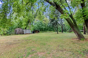 1027 White Bear Ave N, Saint Paul, MN 55106 - Photo 12
