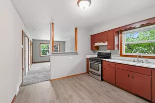 3824 Thomas Ave N, Minneapolis, MN 55412 - Photo 10