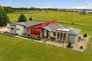 3735 Simpson Rd SE, Rochester, MN 55904 - Photo 2