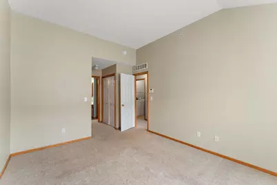 1610 Woodlynn Avenue #3, Maplewood, MN 55109 - Photo 32