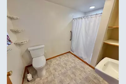 301 5th Street SE, Roseau, MN 56751 - Photo 28