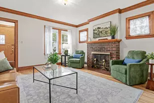 1186 Englewood Ave, Saint Paul, MN 55104 - Photo 4