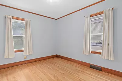 1186 Englewood Avenue, Saint Paul, MN 55104 - Photo 20