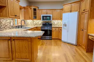 37456 Hallmark Dr, North Branch, MN 55056 - Photo 18