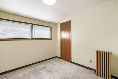 1119 Minnehaha Avenue W, Saint Paul, MN 55104 - Photo 16