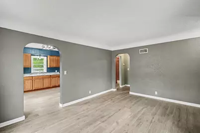 302 Lincoln Avenue N, New Prague, MN 56071 - Photo 6
