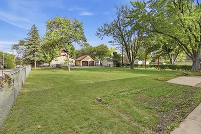 1602 8th Avenue S, Saint Cloud, MN 56301 - Photo 10