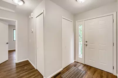 13358 Hughes Court, Apple Valley, MN 55124 - Photo 10