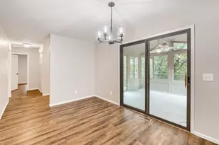 13358 Hughes Ct, Apple Valley, MN 55124 - Photo 10