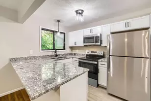 13358 Hughes Ct, Apple Valley, MN 55124 - Photo 6
