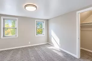 105 Amsterdam Ave W, Hollandale, MN 56045 - Photo 16