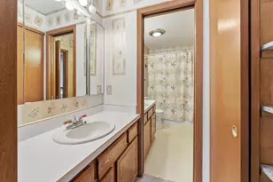200 Wentworth Ave W, West Saint Paul, MN 55118 - Photo 18
