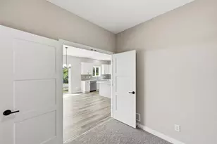 906 Brandenburg Ln, Waverly, MN 55390 - Photo 10