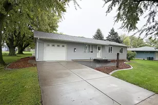 612 11th St, Brewster, MN 56119 - Photo 2
