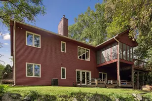 2815 Saddlebrooke Circle E, Minnetonka, MN 55305 - Photo 30