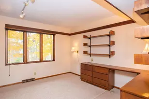 5811 Hobe Ln, White Bear Lake, MN 55110 - Photo 48