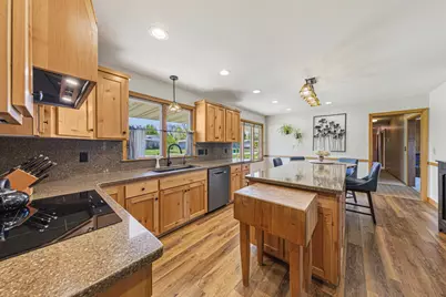 808 Hillcrest Drive, Montgomery, MN 56069 - Photo 2