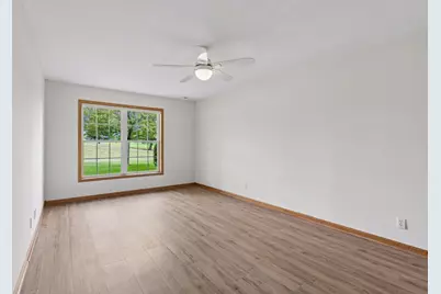 492 Holly Lane N, Oakdale, MN 55128 - Photo 28