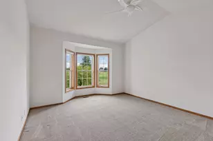 492 Holly Ln N, Oakdale, MN 55128 - Photo 18