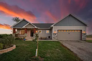 1060 230th St W, Farmington, MN 55024 - Photo 4