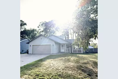 7595 22nd Street Court N, Oakdale, MN 55128 - Photo 2