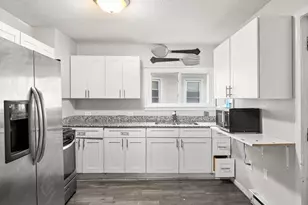 263 Lafond Ave, Saint Paul, MN 55103 - Photo 12