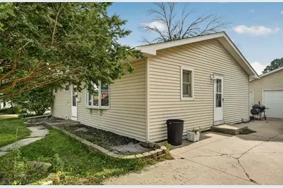 2514 NW 23rd Avenue NW, Rochester, MN 55901 - Photo 2