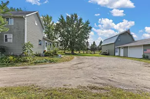 404 W Main St, Morristown, MN 55052 - Photo 10