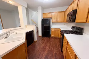 214 Christenson Way NE, Fridley, MN 55432 - Photo 2