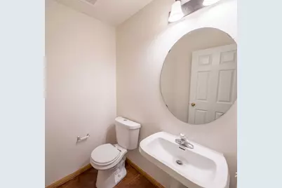214 Christenson Way NE, Fridley, MN 55432 - Photo 10