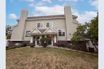 214 Christenson Way NE, Fridley, MN 55432 - Photo 6