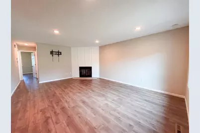 13397 Hughes Court, Apple Valley, MN 55124 - Photo 6